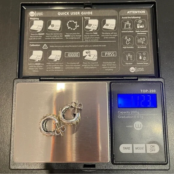 Lagos 925 Sterling Silver and 18kt Yellow Gold ‘Caviar’ Layered Hoop Earrings - Picture 8 of 10